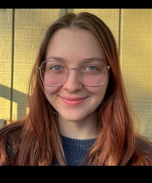 Zoë Pouliot (Stage Manager)